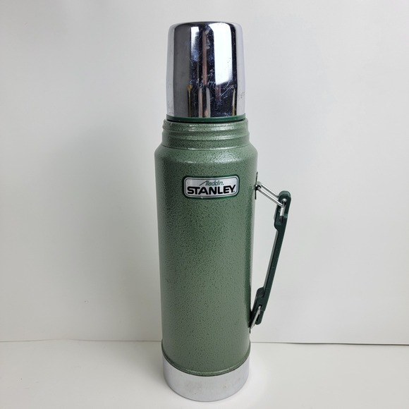 Vintage Aladdin Stanley 32 oz Thermos No.A-944DH With Handle Made In USA - Picture 2 of 12